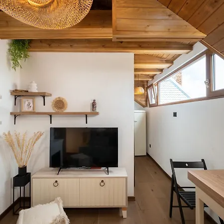 Apartment Gurgulyat View - 1 Bedroom Loft *